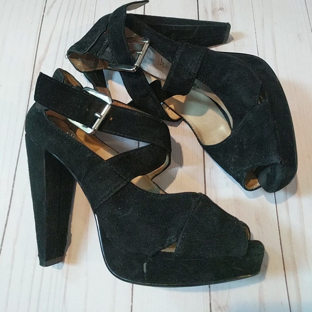 Michael Kors Peep Toe Heels 6.5 Medium